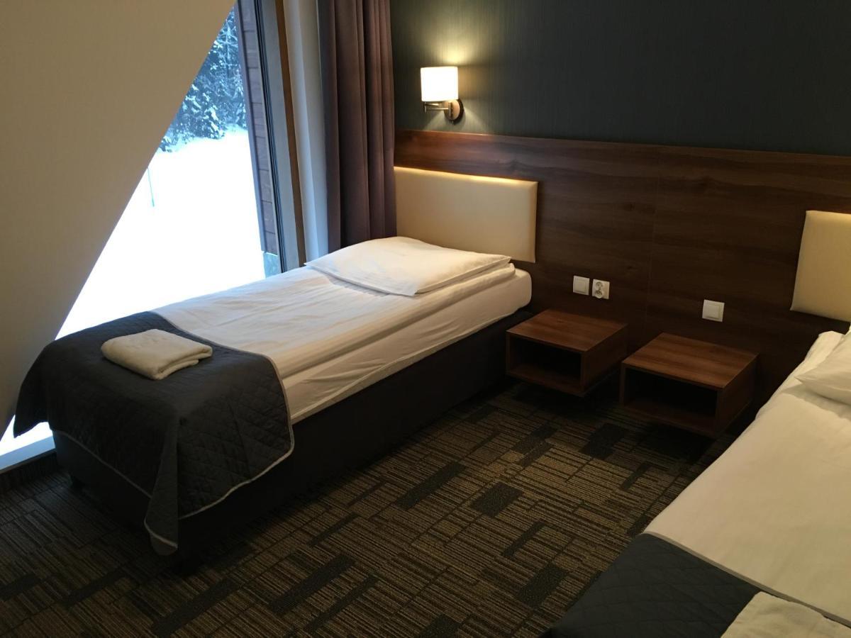 Centrum Promocji Lesnictwa W Mucznem 卢托维斯卡 外观 照片